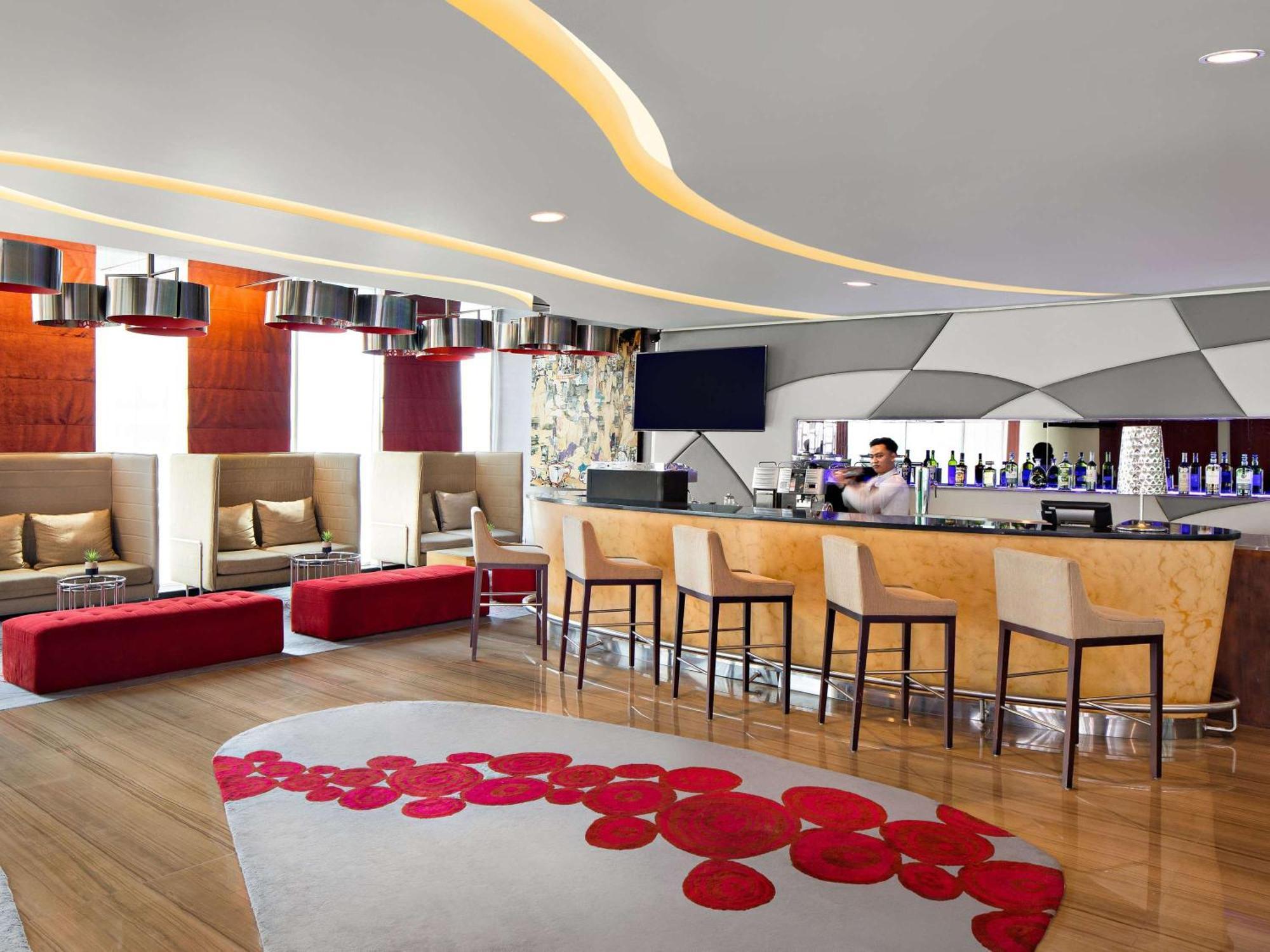 Novotel Jakarta Gajah Mada Екстер'єр фото