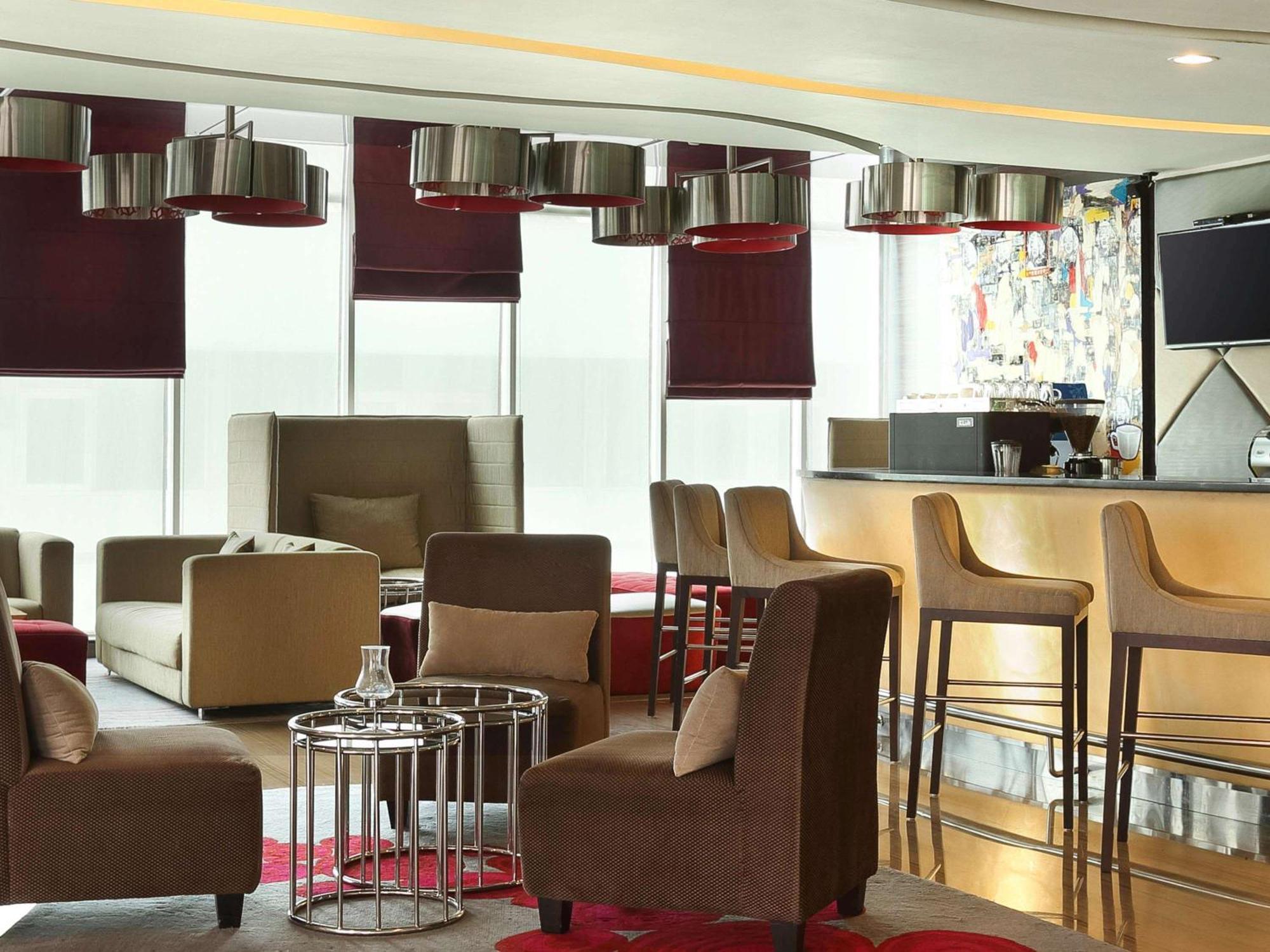 Novotel Jakarta Gajah Mada Екстер'єр фото